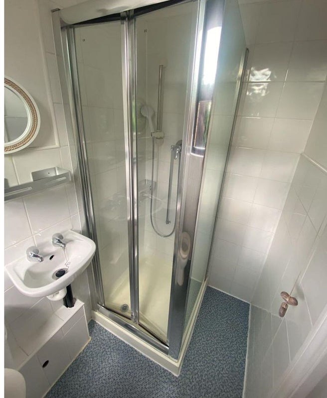 'An exciting studio flat in Wanstead' Room to Rent from SpareRoom