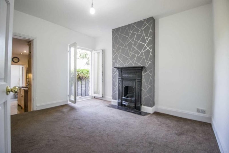 Photo 8: Dining room / Living room