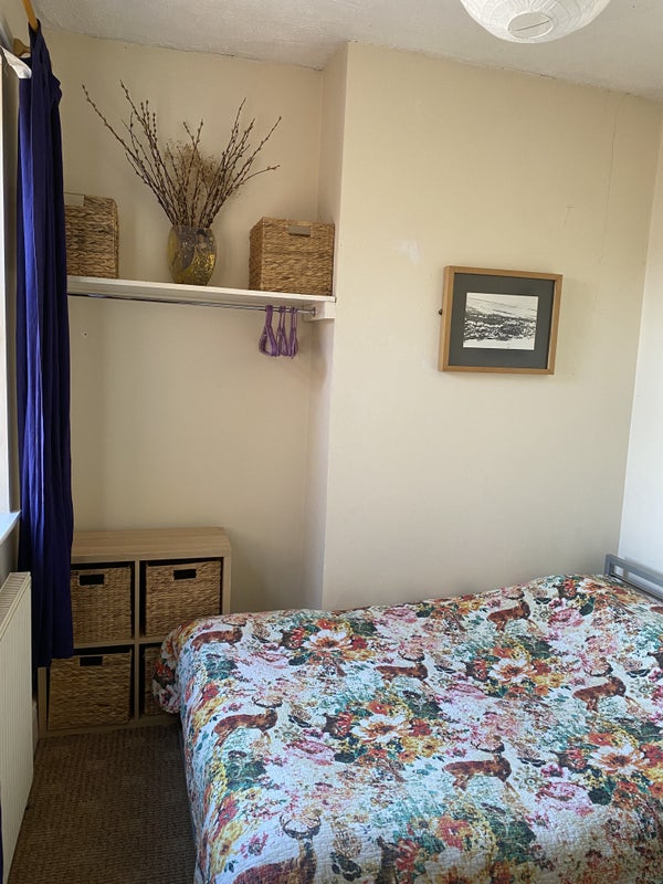 'Smallish double room Old Trafford ' Room to Rent from SpareRoom