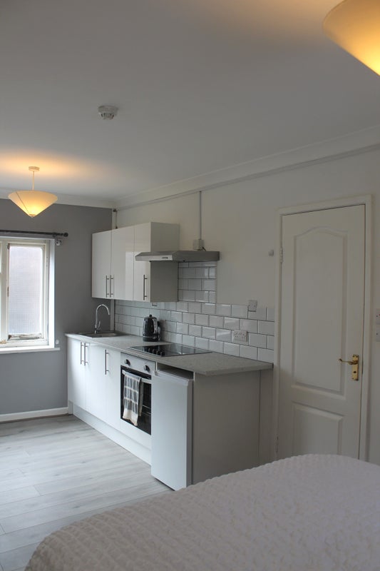 'Studio 2, 53 Gervis Road' Room to Rent from SpareRoom