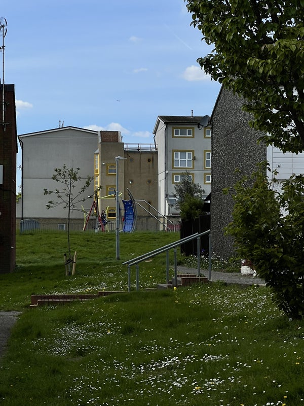 'Studio Flat in in Chigwell Available NOW' Room to Rent from SpareRoom