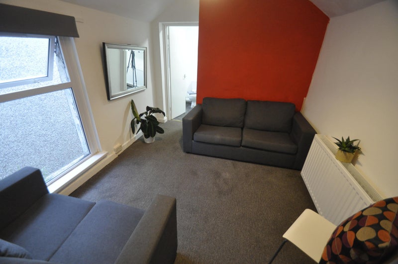 Photo 1: Communal space