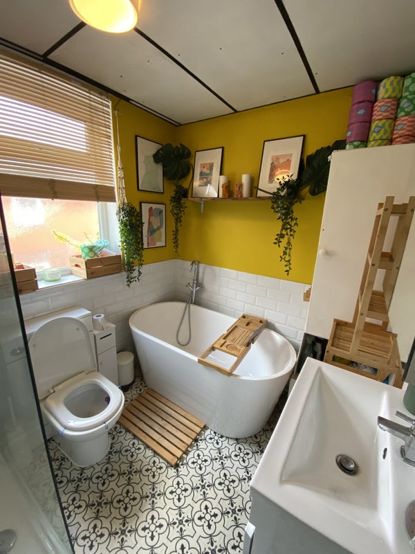 Photo 1: Bathroom, has walkin shower on the other side