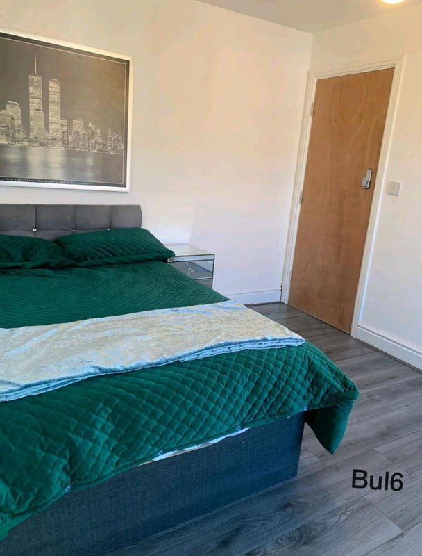 Photo 1: Room 6 - Available