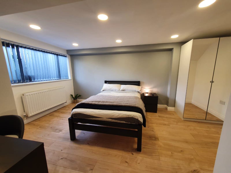 Room To Let '5 Double Rooms to Let Harborne short & long term' Room to Rent from ...