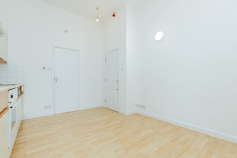 'Superb self contained studio flat in Hackney ' Room to Rent from SpareRoom