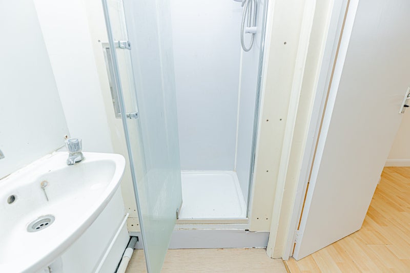 'Superb self contained studio flat in Hackney ' Room to Rent from SpareRoom