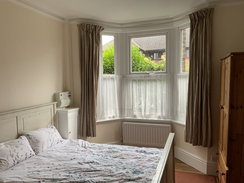 Photo 1: Bedroom 1 - double