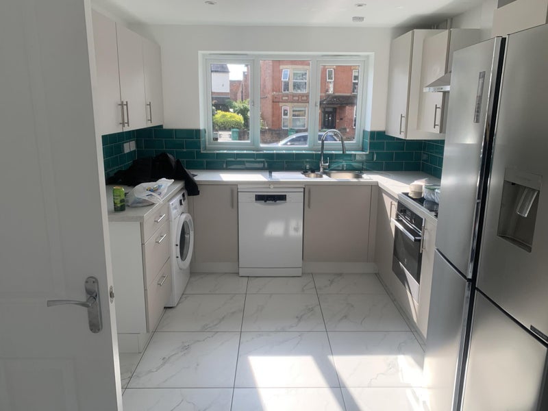 Apartment in Nottingham, Radford - View 2