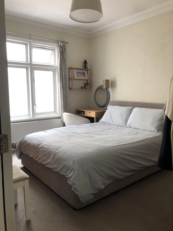 Photo 1: Kingsize ottoman bed (storage underneath), desk and chair