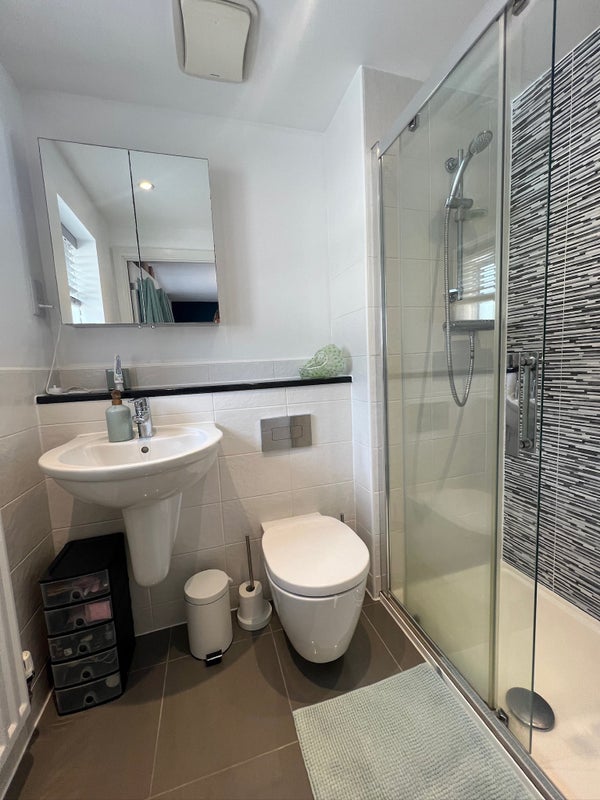 '3 bed semi detached house Bovey Tracey' Room to Rent from SpareRoom