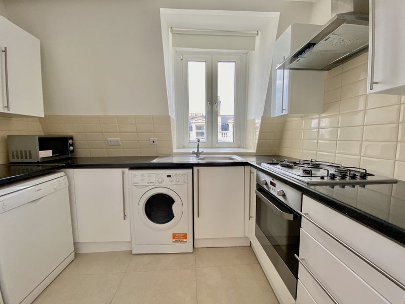 'Spacious 1 bedroom flat for Rent in Hendon Central' Room to Rent from