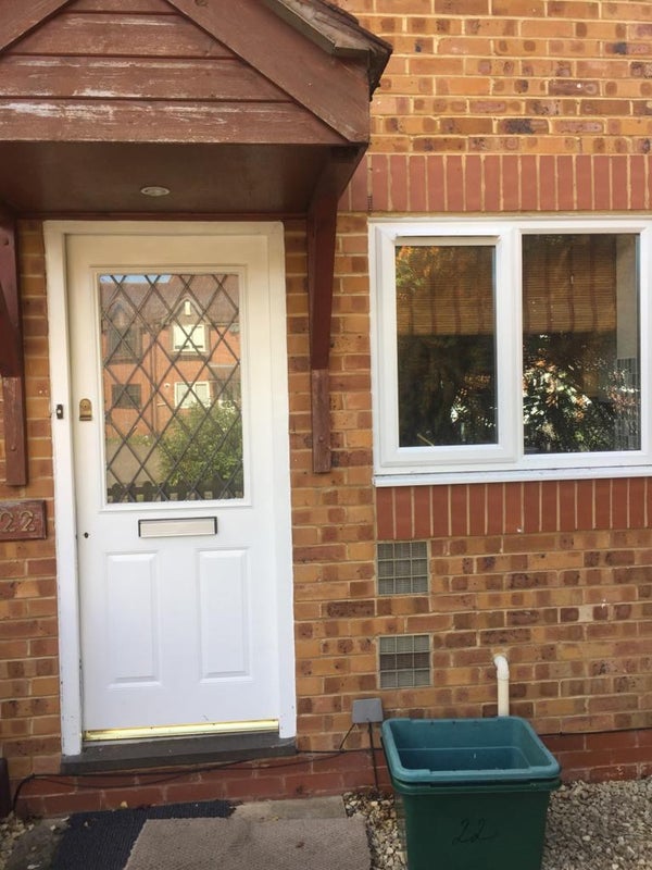 'Room in 2 Bed Terrace House Abbeymead' Room to Rent from SpareRoom