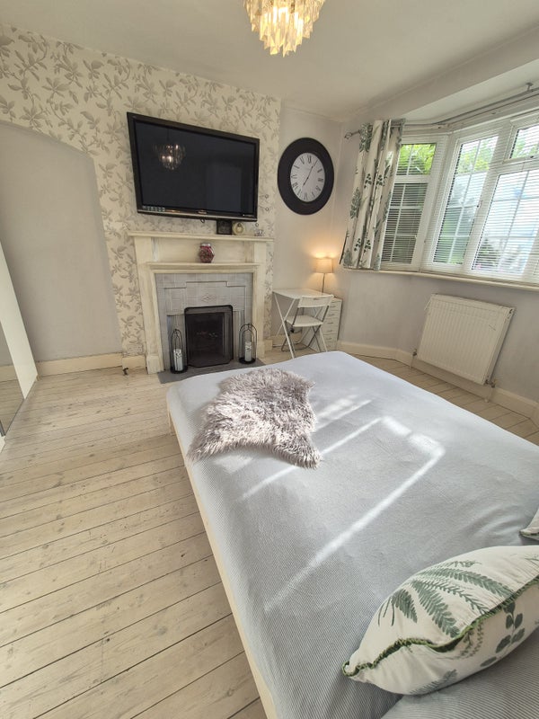 Photo 1: Your room