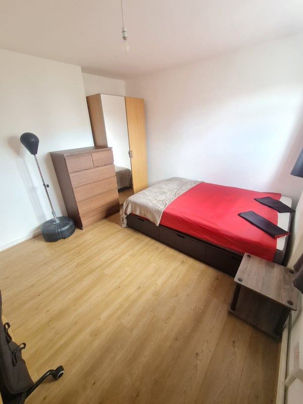 Photo 1: DOUBLE ROOM 3: £1040/month