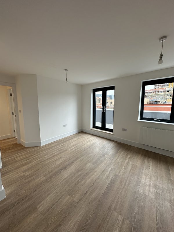 Apartment in Bristol, Wapping Wharf, Bedminster - View 2