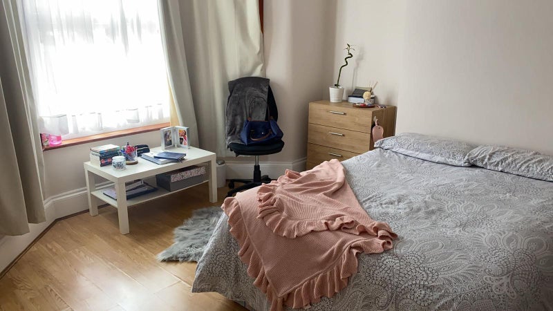 Photo 1: Room Available