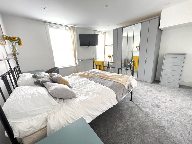 Photo 1: Room 2 - available NOW