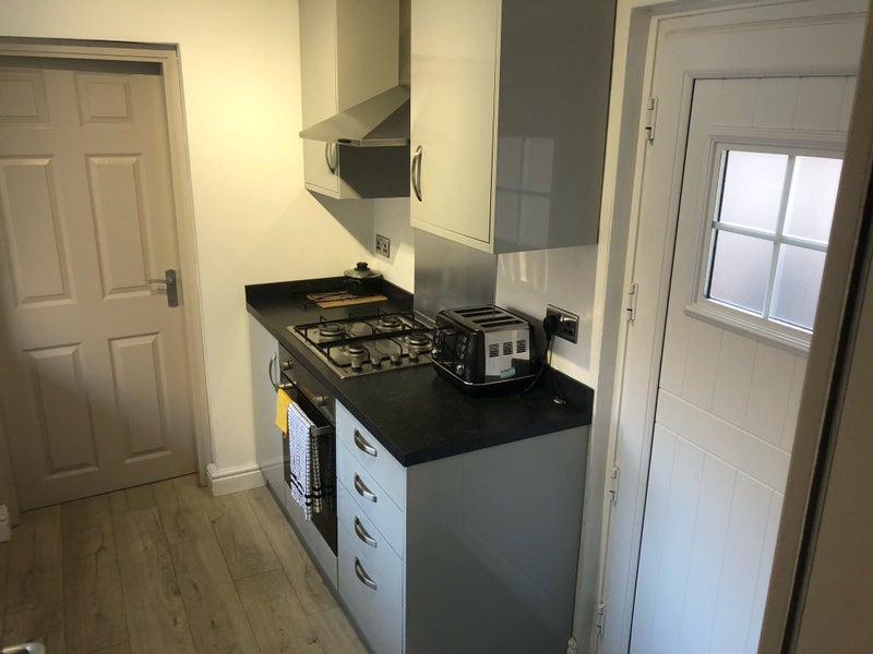 Photo 3: Shared Kitchen