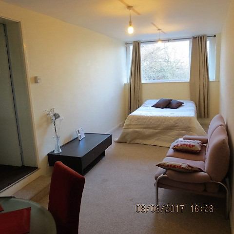 Photo 1: Very large room 