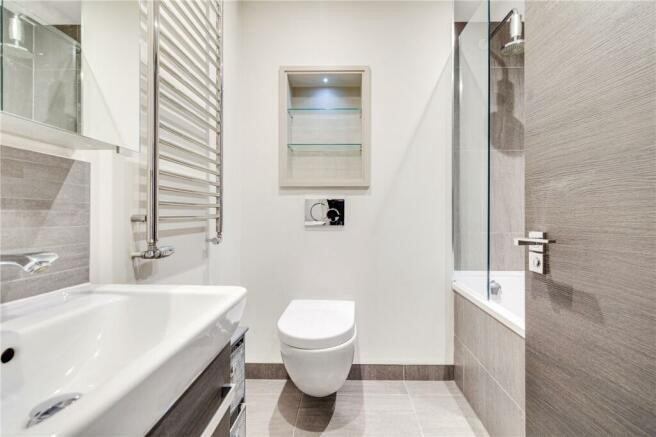 Photo 1: Bathroom