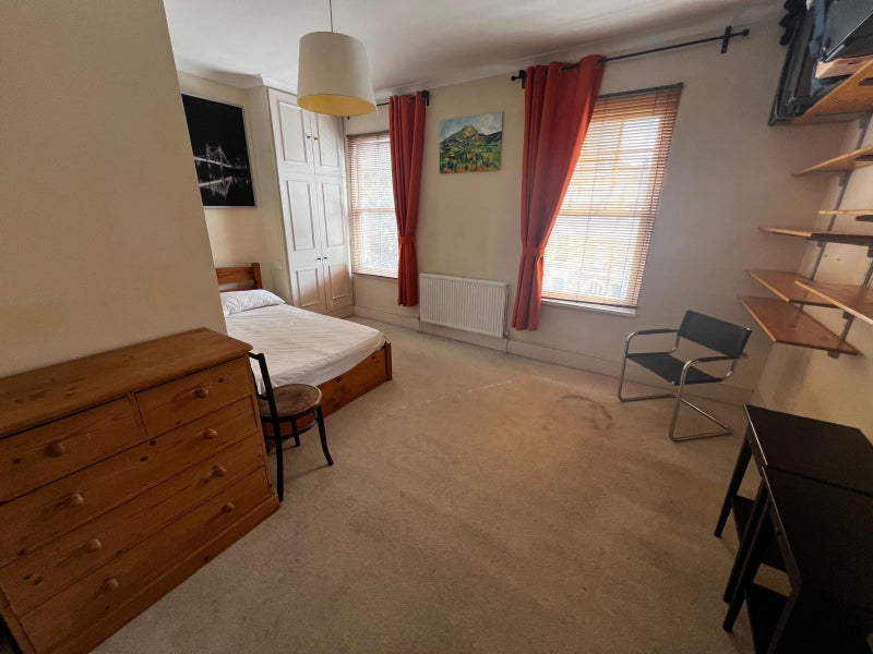 Photo 1: Room (Yours)