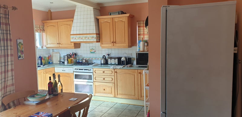 Photo 1: Shared Kitchen