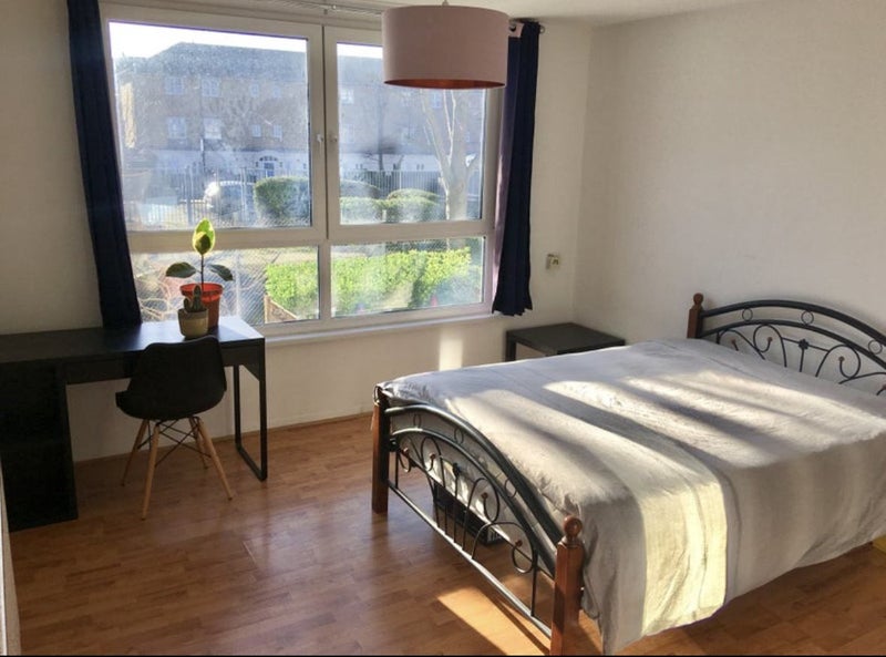 Photo 1: Room (Yours)