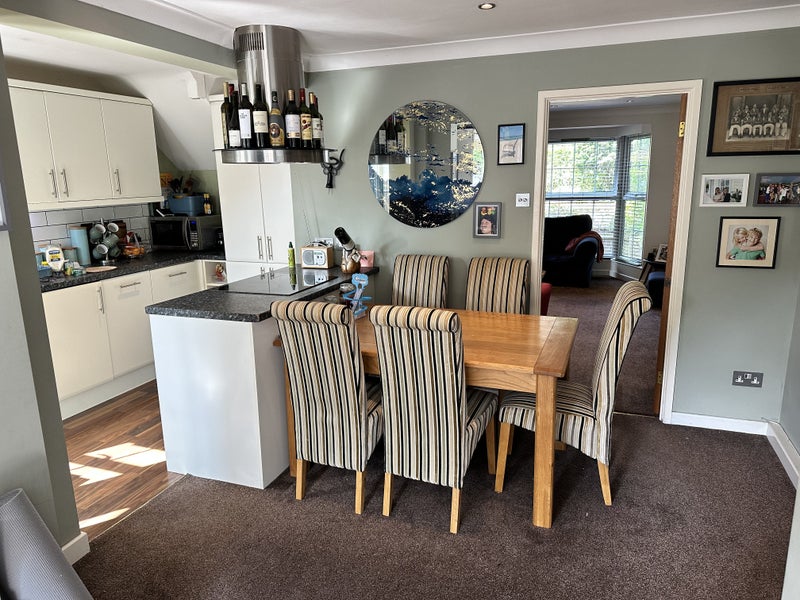 Photo 1: Kitchen