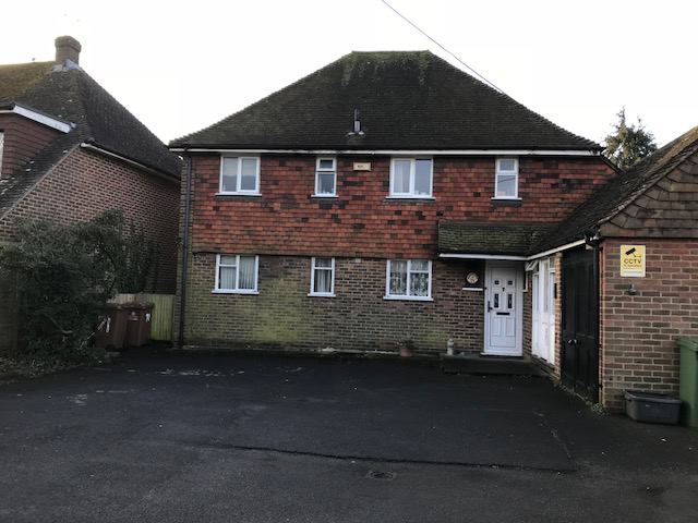 Photo 1: Front of House