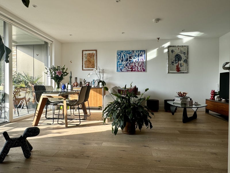 Photo 1: Living Room