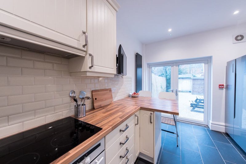 Photo 1: Shared Kitchen Communal Area