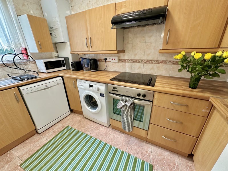 'NOWFabulous Master room7min FarringdonAll incl' Room to Rent from SpareRoom