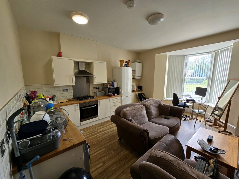 'Spacious Property For Rent Bills Included' Room to Rent from SpareRoom