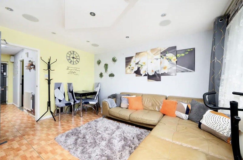 'Large Double room London Zone 3' Room to Rent from SpareRoom