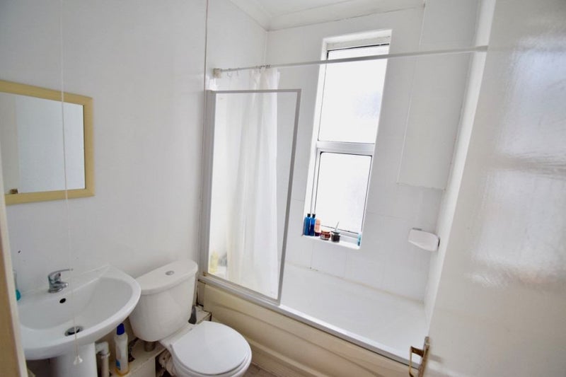 'Stunning 1 Double Shepherd's Bush' Room to Rent from SpareRoom
