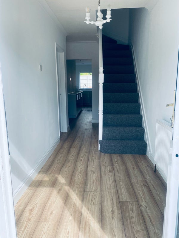 'Newly decorated near Wolverhampton/ Dudley ' Room to Rent from SpareRoom