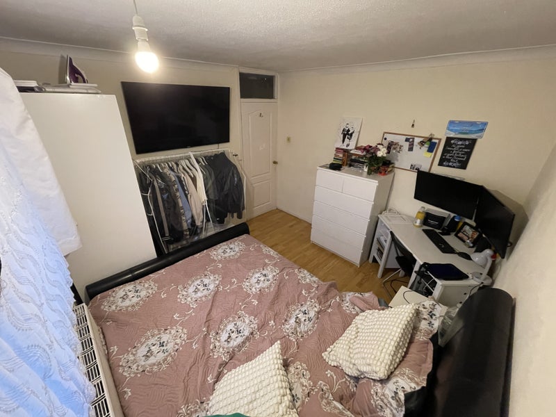 'Double room in Bexleyheath' Room to Rent from SpareRoom
