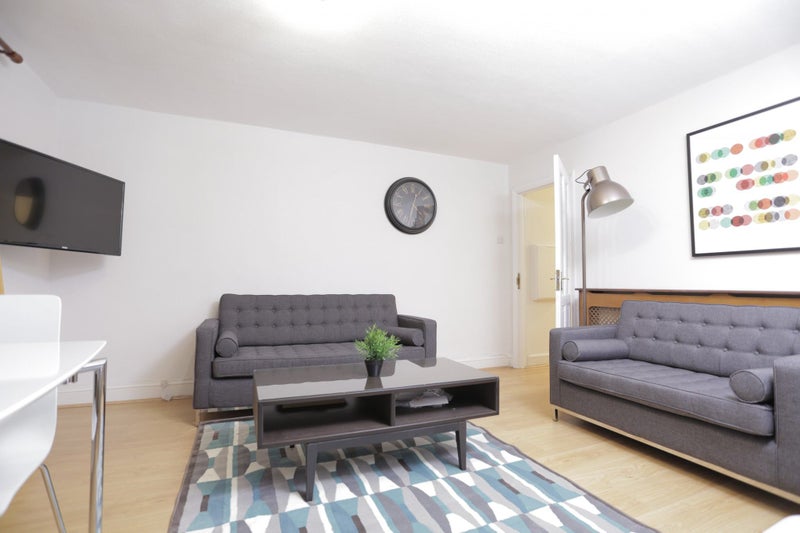 Stratford ** Great Opportunity To Move In ' Room to Rent from SpareRoom