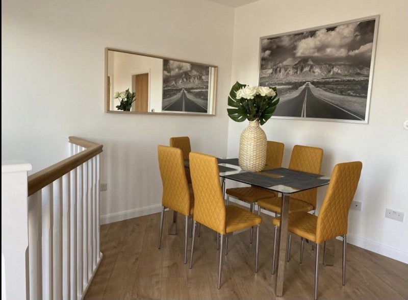 'Looking for a roommate Clapham Junction 1200' Room to Rent from