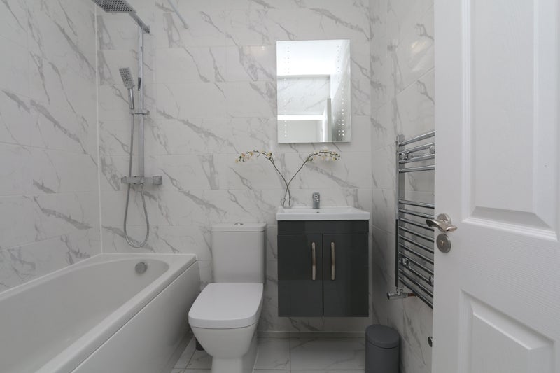 '😀Live Next To Shoreditch in Zone 1 of London' Room to Rent from SpareRoom