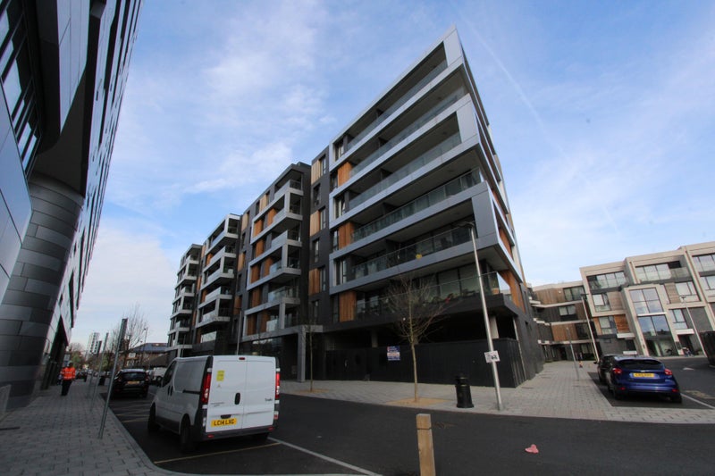 'Last Modern Room Few Steps From Greenwich Park ' Room to Rent from