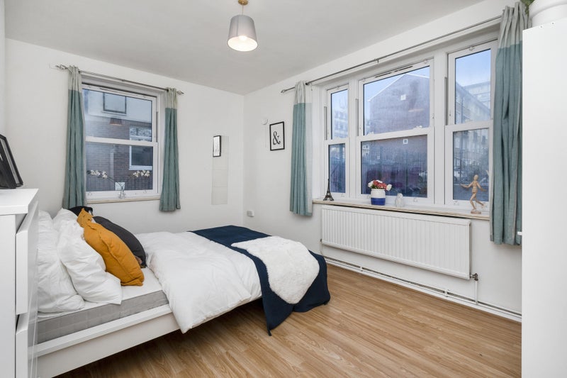 '😀Live Next To Soreditch in Zone 1 of London' Room to Rent from SpareRoom