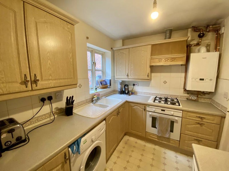 'Liverpool St All Bills Included' Room to Rent from SpareRoom