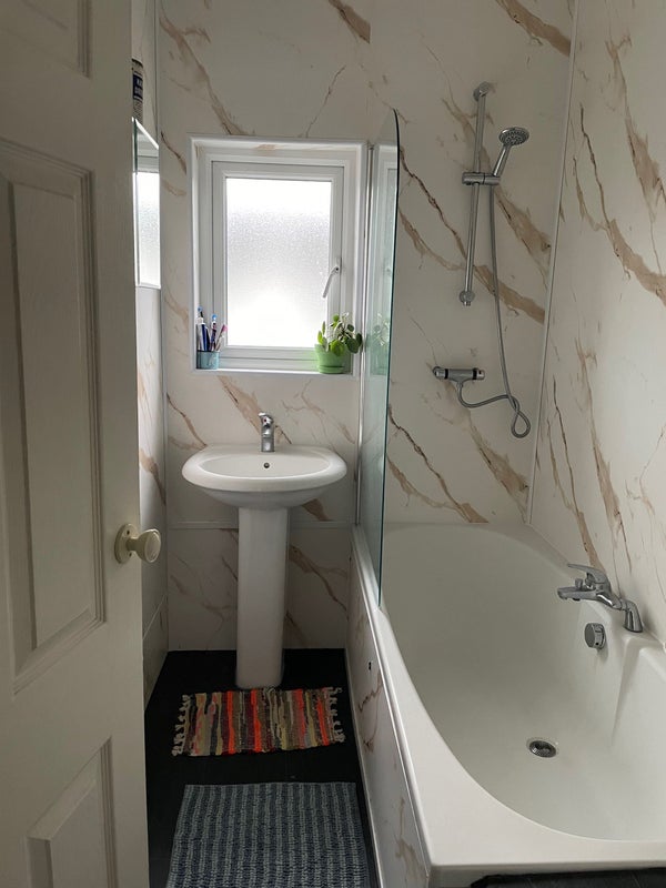 'Double room in Poets Corner, Hove' Room to Rent from SpareRoom