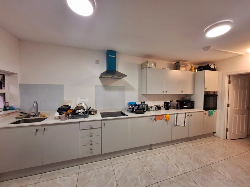 'Cute Single Room In Willesden Junction' Room to Rent from SpareRoom