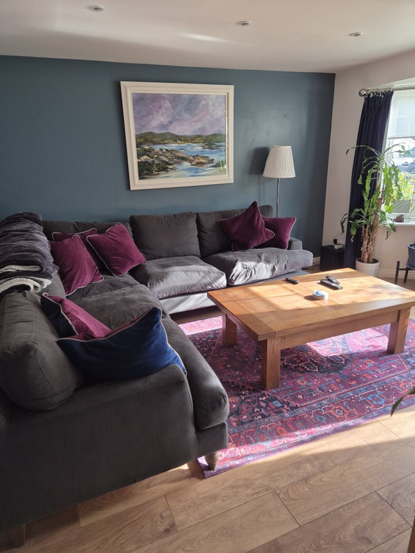 Photo 2: Lounge
