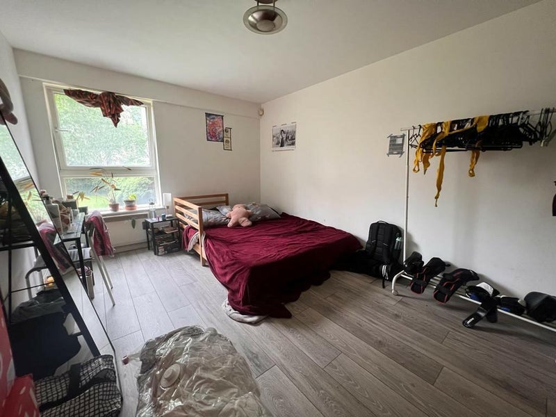 'Flat for rent Wallace Street' Room to Rent from SpareRoom