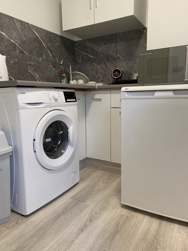 'A Lovely one bed studioroomflat' Room to Rent from SpareRoom