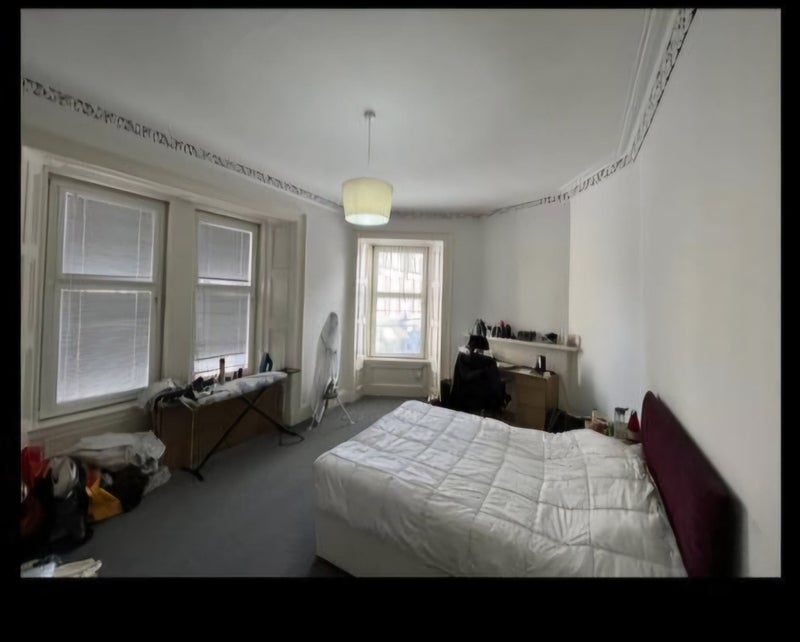 Photo 7: Bedroom 2